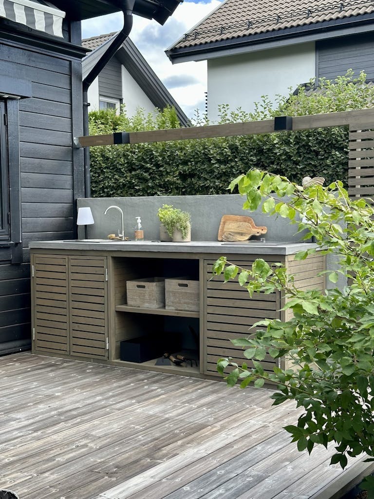 Hjemmelaget utekjøkken