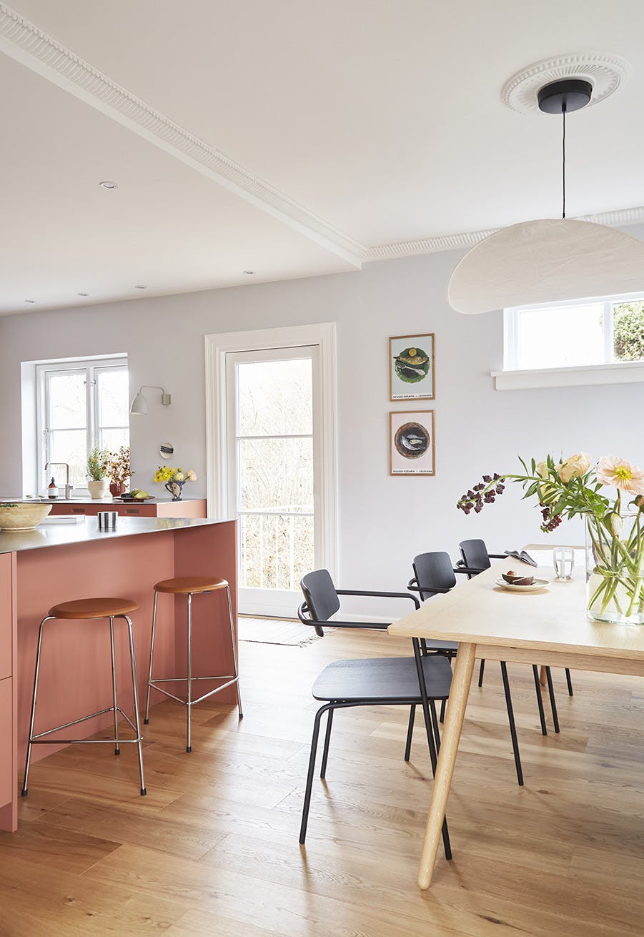 kokkenmakeover220610 Lw Barstoler til rosa kjøkken