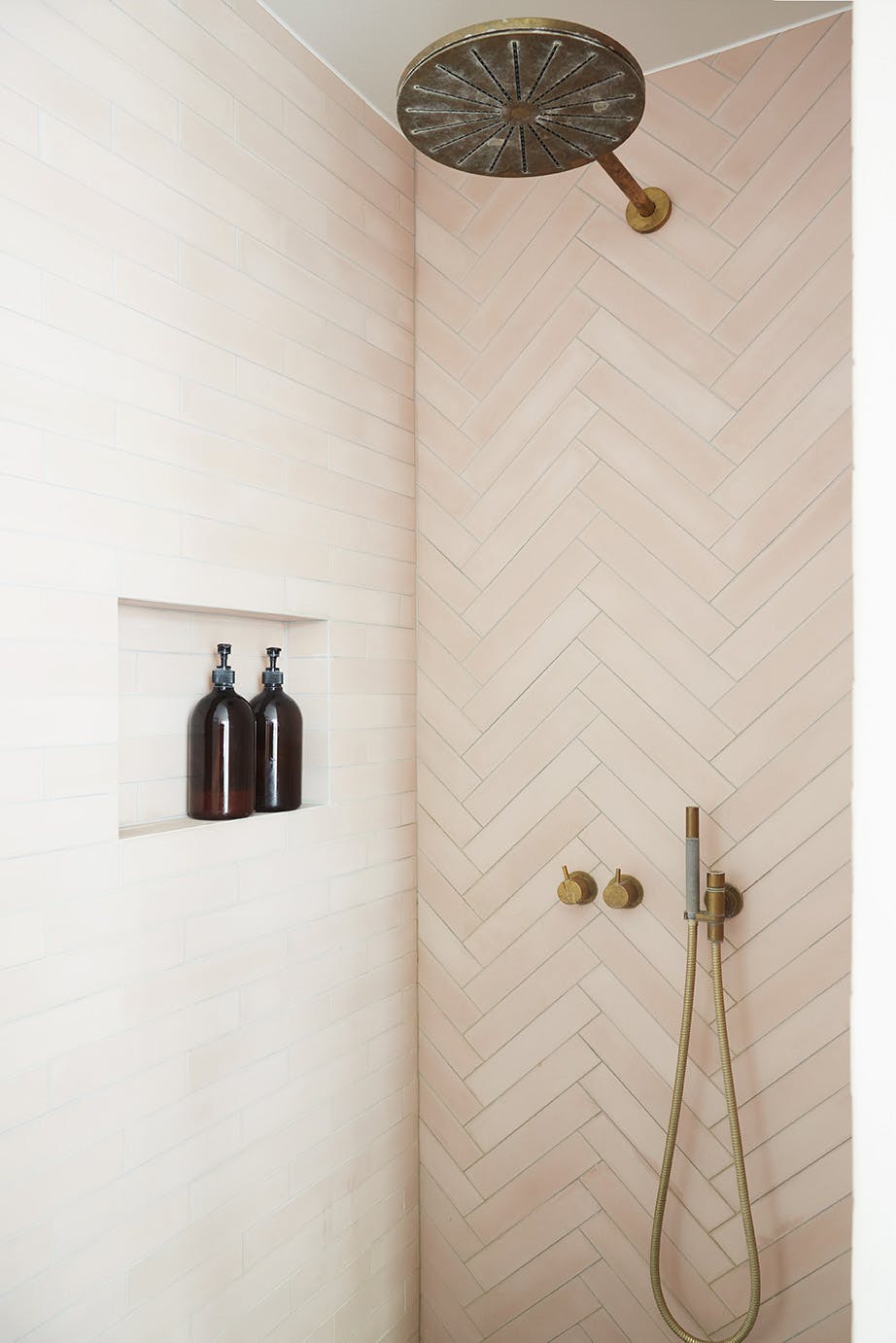 Bruseniche rosa fliser 