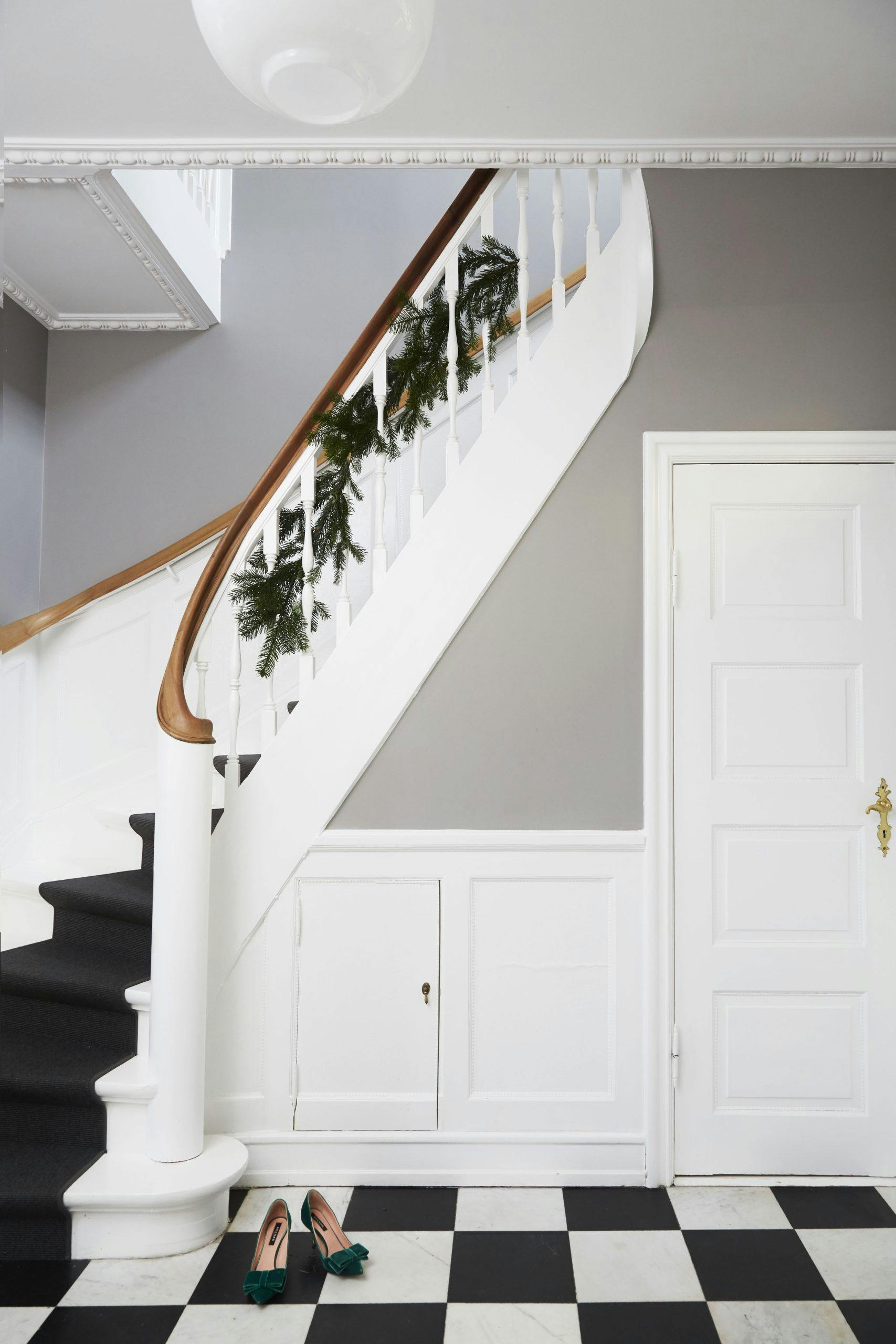 Gran på gelænderet 