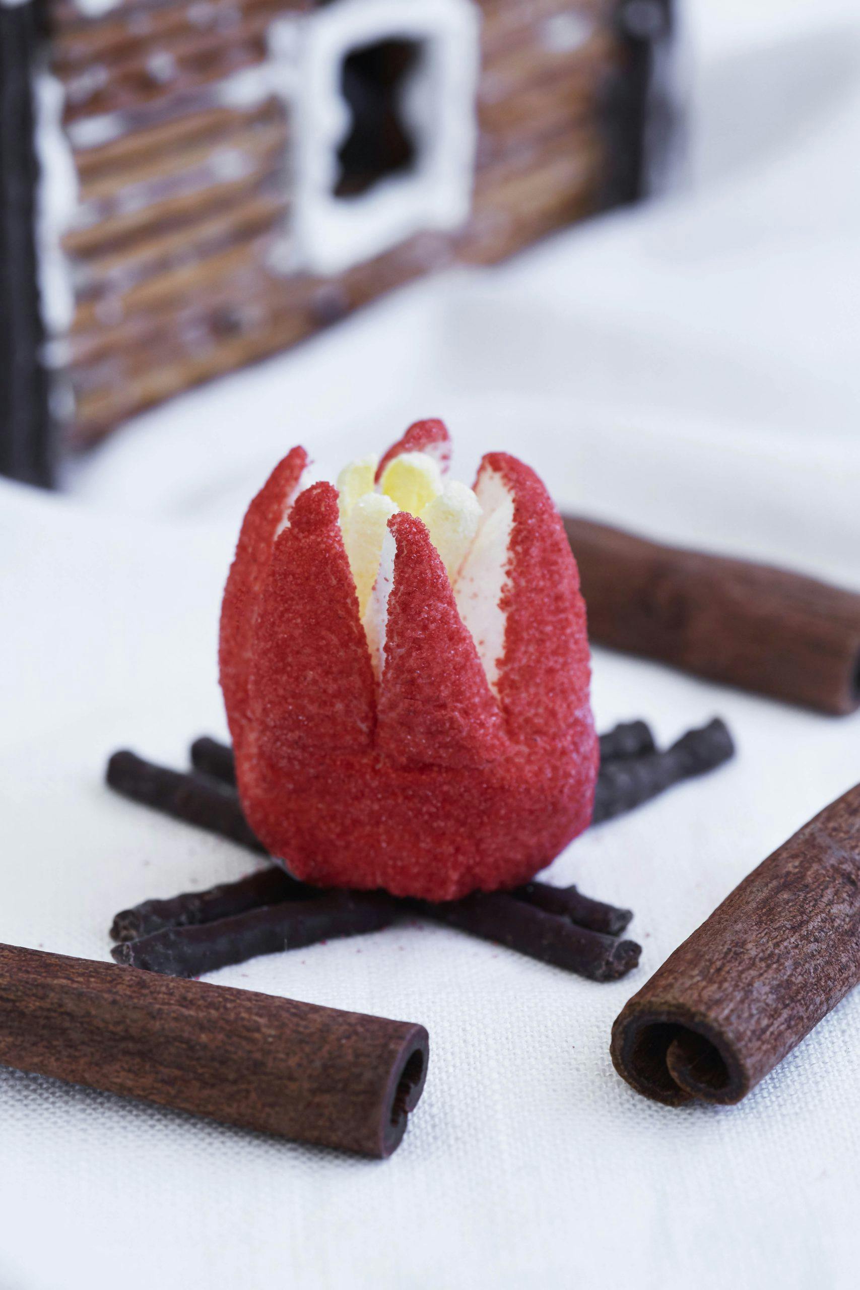 Pynt utenfor pepperkakehuset