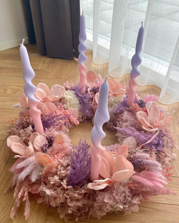 adventskrans vridde stearinlys