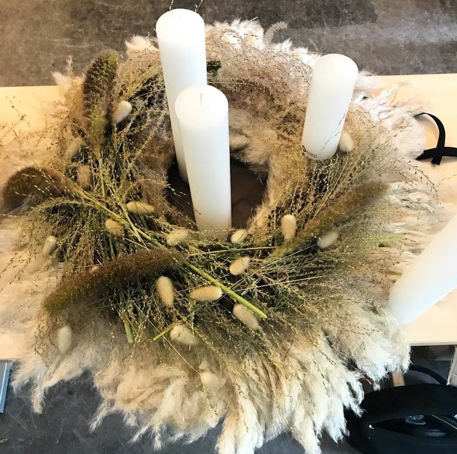 adventskrans fjær pynt