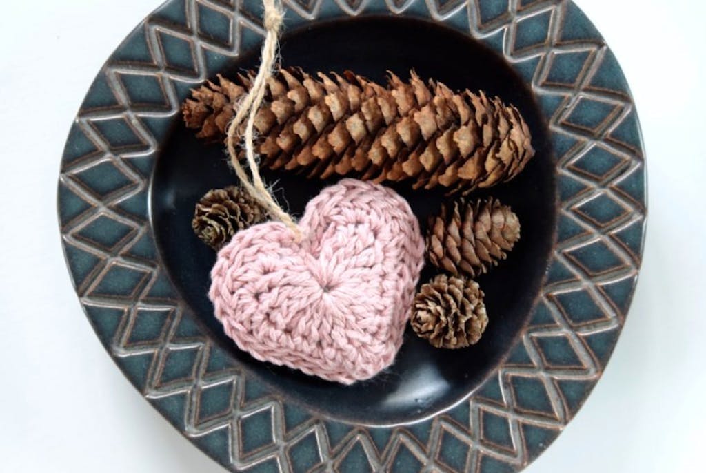 tykk heklet hjerte