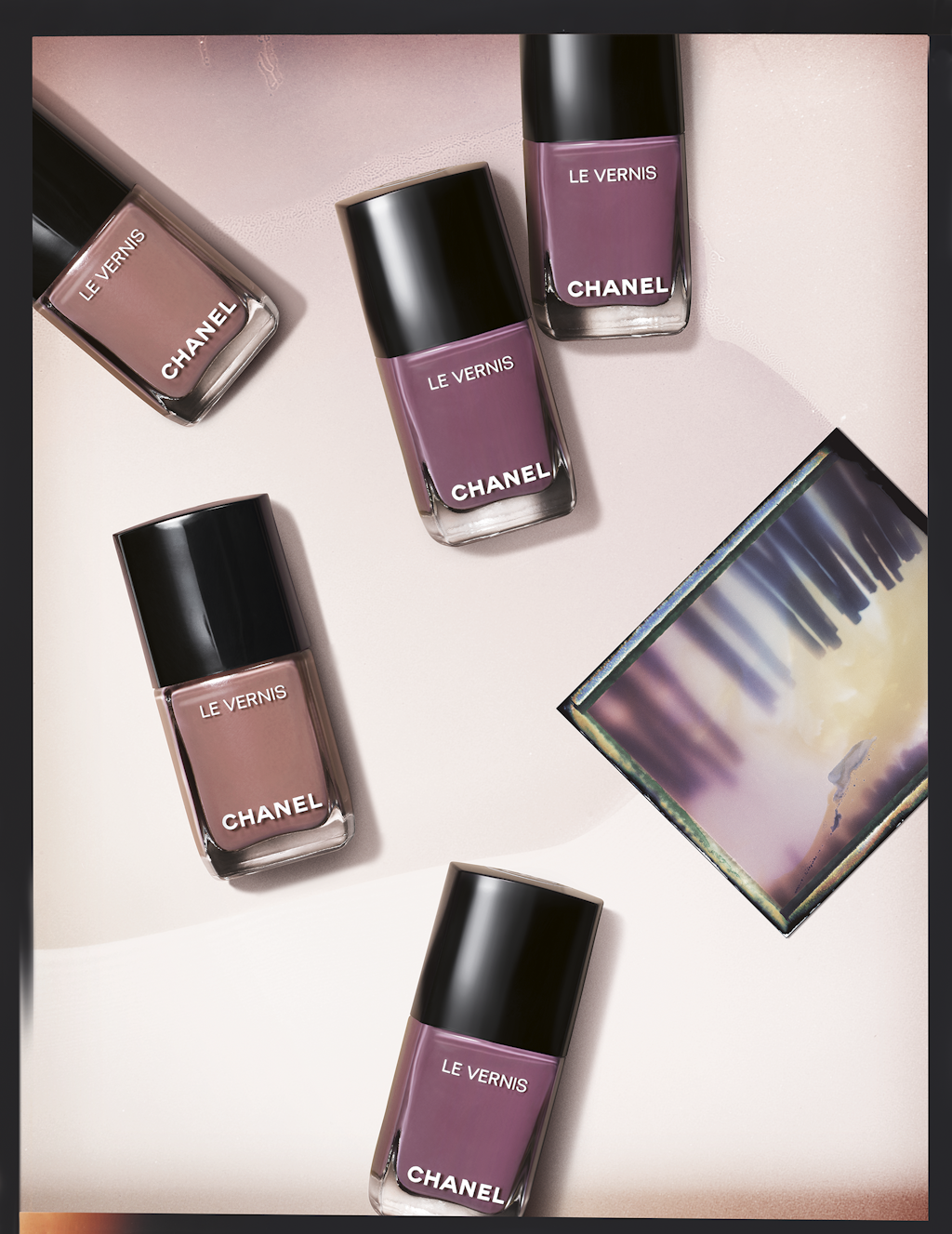 Lilla lak a la Chanel Chanel neglelak lilla
