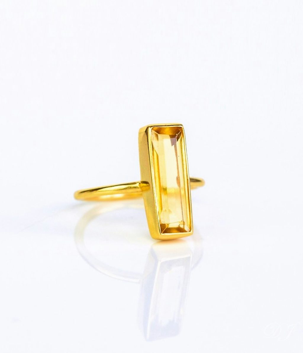 November: Gul citrin Forlovelsesring med fødselssten november gul citrin