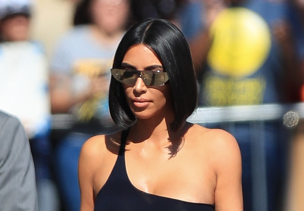 Kim Kardashian glashår