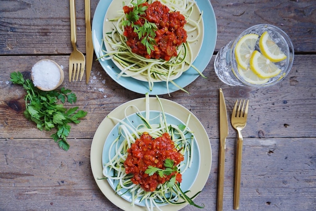 Squashgetti med vegetarisk tomatsauce Squashgetti med vegetarisk tomatsauce