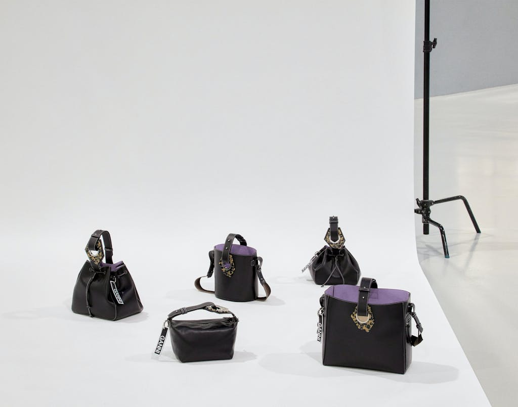 GANNI lanserer egen veske kolleksjon!