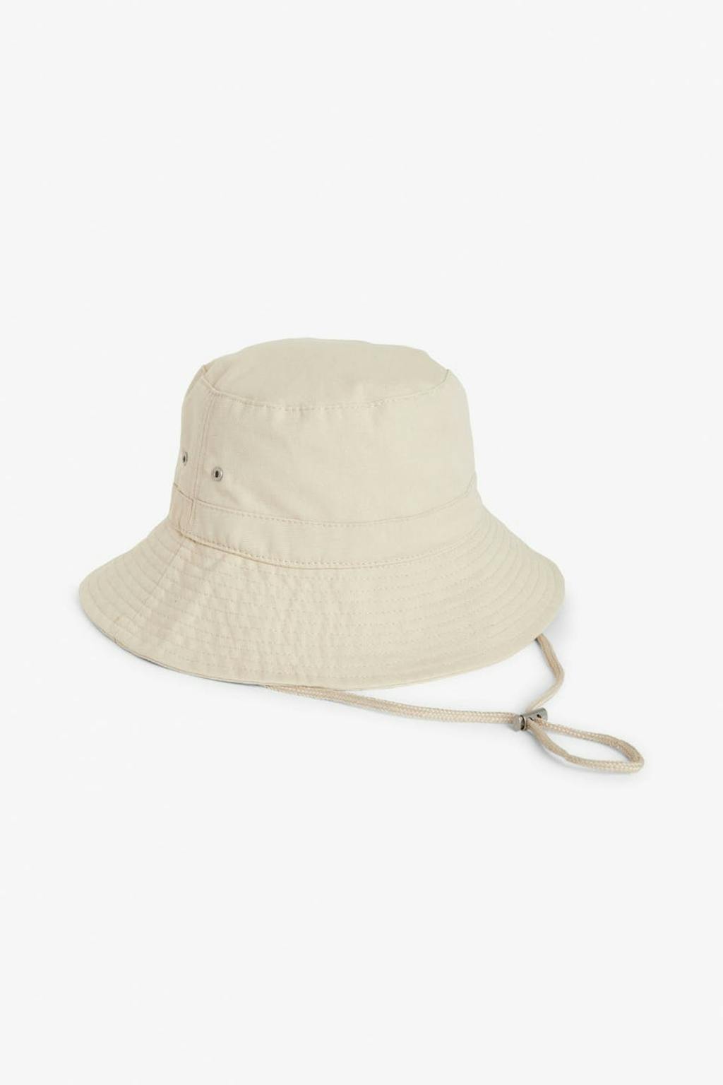 27 beige funn under 500 kroner monki