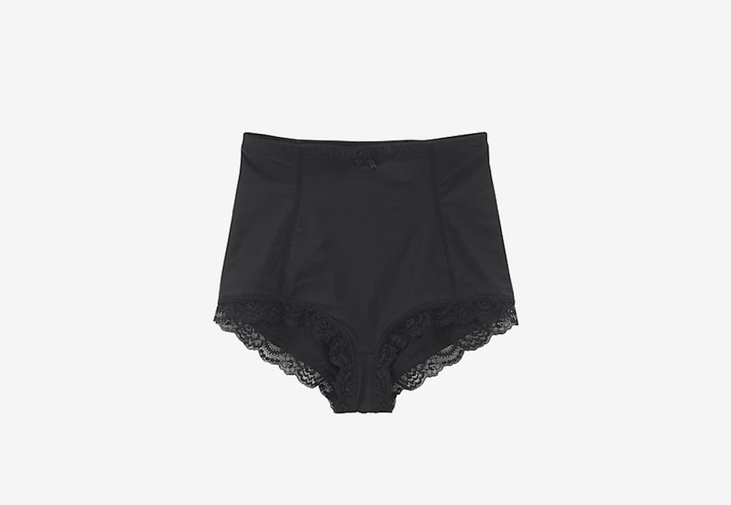 Shapingtruser med blonder