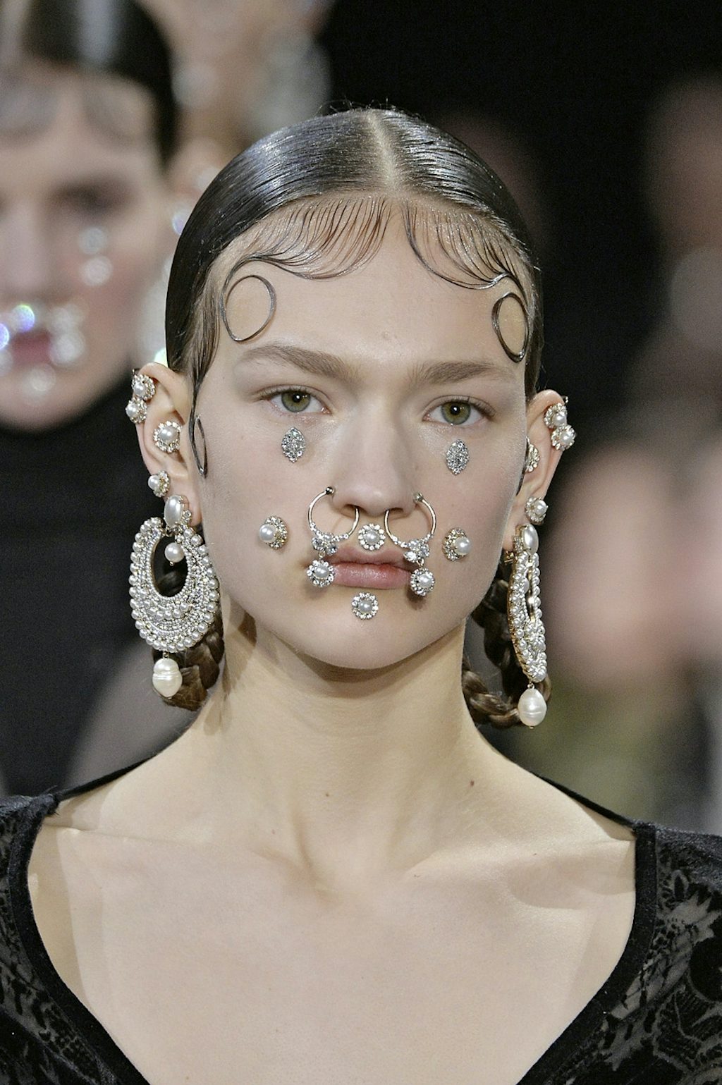 piercing trend piercing trend