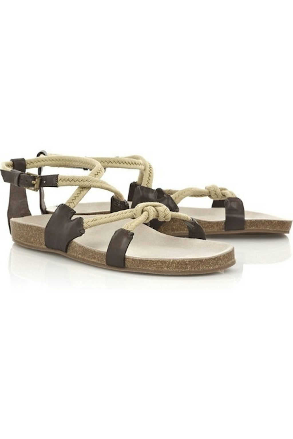 Sandaler fra Jil Sander til ca. 3.340 kr. hos Net-a-porter.com. Sandaler fra Jil Sander til ca. 3.340 kr. hos Net-a-porter.com.