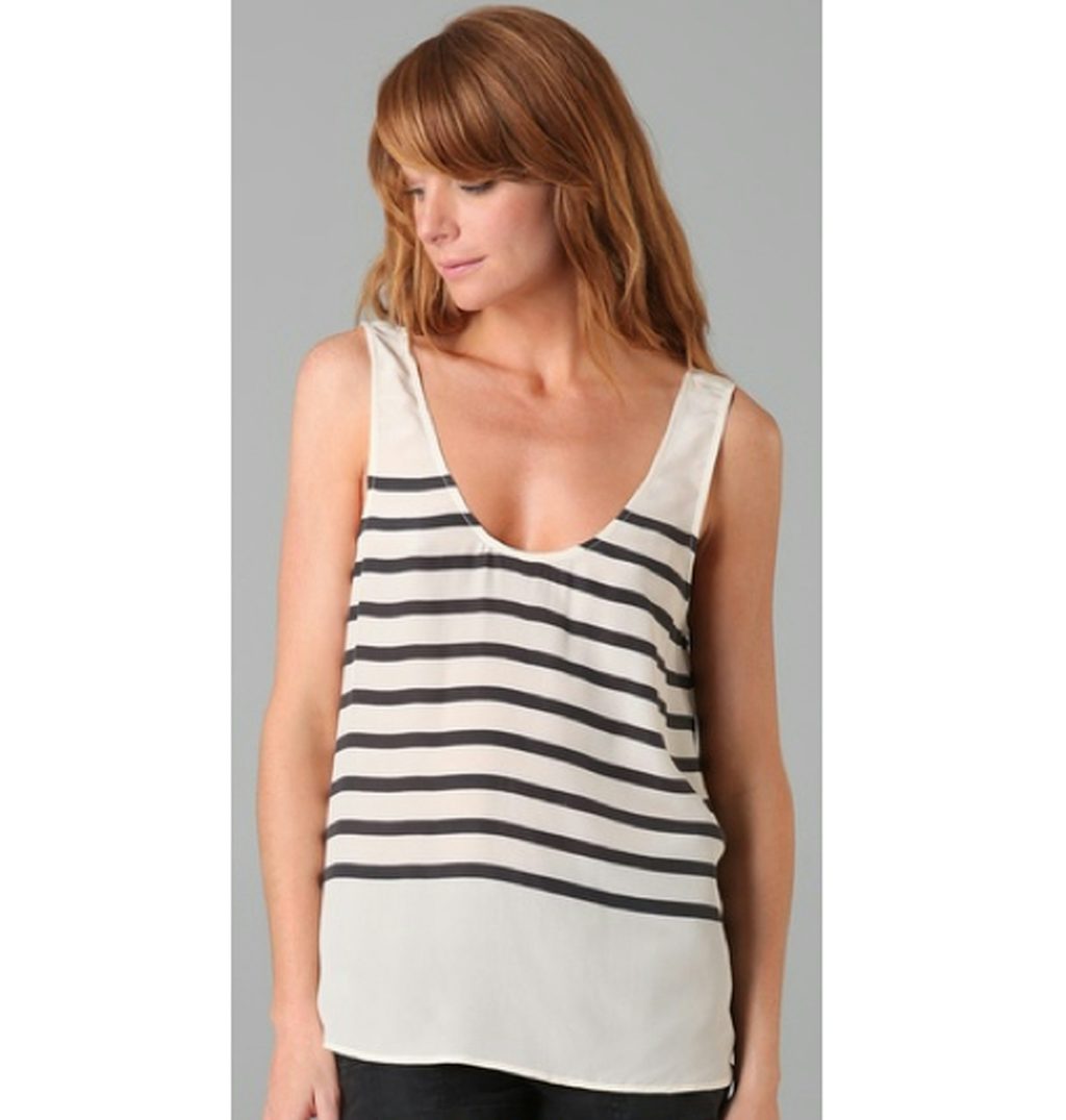 Top fra Joie til ca. 750 kr. hos Shopbop.com Top fra Joie til ca. 750 kr. hos Shopbop.com