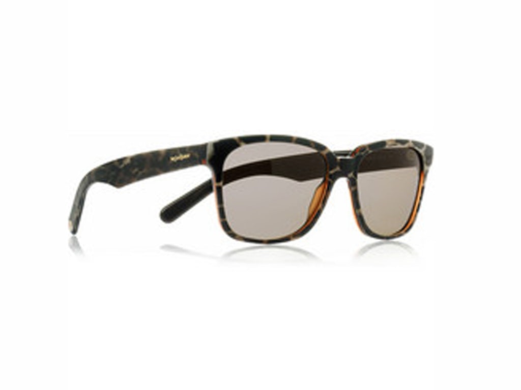 STORBYFERIE: SolbrillerSolbriller fra Yves Saint Laurent til ca. 1.690 kr. hos Net-a-porter.com STORBYFERIE: SolbrillerSolbriller fra Yves Saint Laurent til ca. 1.690 kr. hos Net-a-porter.com