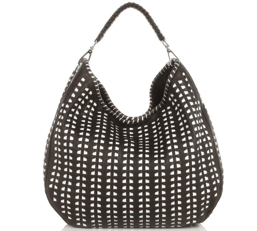 Taske fra Marni hos Mytheresa.com. Før: ca. 10.740 kr. Nu: ca. 7.525 kr. Taske fra Marni hos Mytheresa.com. Før: ca. 10.740 kr. Nu: ca. 7.525 kr.
