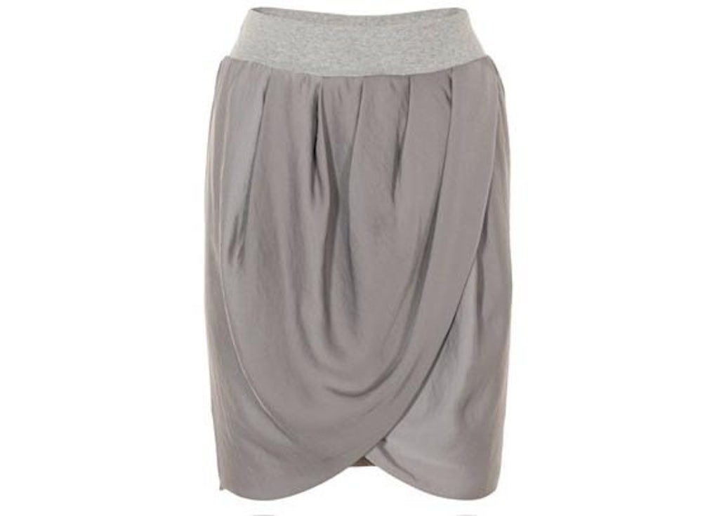 Nederdel fra Graumann hos Hollysdollroom.com. Før: 1.200 kr. Nu: 720 kr. Nederdel fra Graumann hos Hollysdollroom.com. Før: 1.200 kr. Nu: 720 kr.