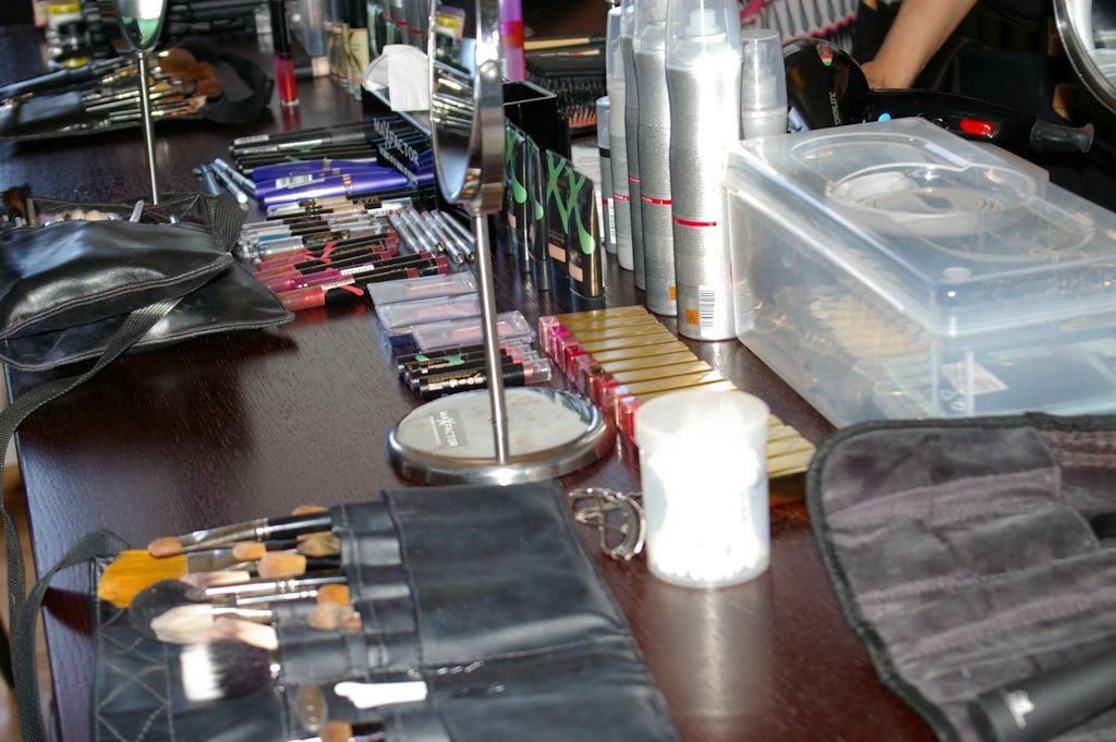 Max Factor og Wellas beauty-salon blev oprettet i eksklusive omgivelser i en suite øverst på First Hotel Skt. Petri. Max Factor og Wellas beauty-salon blev oprettet i eksklusive omgivelser i en suite øverst på First Hotel Skt. Petri.