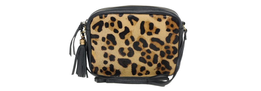 Taske fra Asos til ca. 335 kr. hos Asos.com. Taske fra Asos til ca. 335 kr. hos Asos.com.