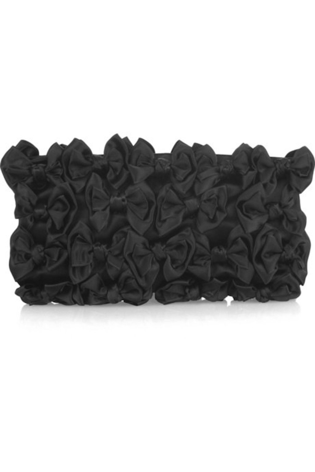 Clutch fra Miu Miu til ca. 3.135 kr. hos Net-a-porter.com. Clutch fra Miu Miu til ca. 3.135 kr. hos Net-a-porter.com.
