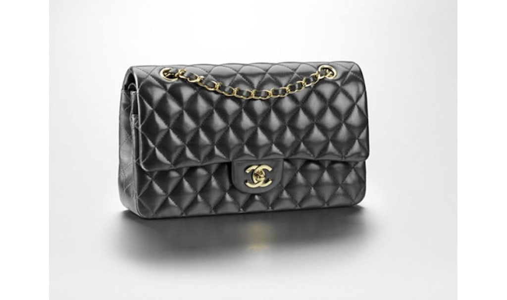 En heldig fashionista kan vinde denne smukke taske fra Chanel. En heldig fashionista kan vinde denne smukke taske fra Chanel.