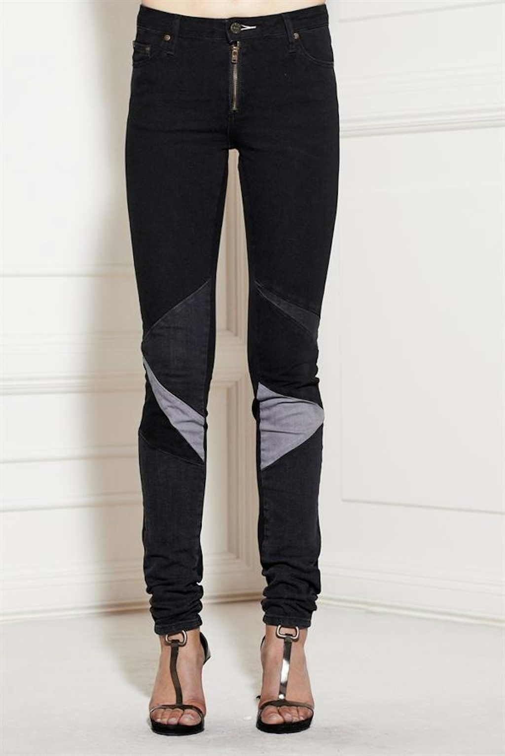 Jeans fra Acne til 1.295 kr. hos Stylepaste.com. Jeans fra Acne til 1.295 kr. hos Stylepaste.com.