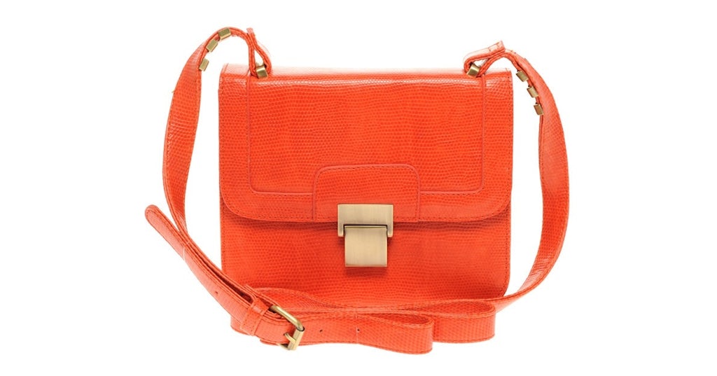 Taske fra River Island til ca. 245 kr. hos Asos.... Taske fra River Island til ca. 245 kr. hos Asos....