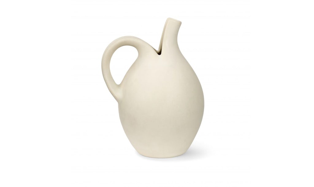 Smuk og skulpturel kande i hvid fra casashop