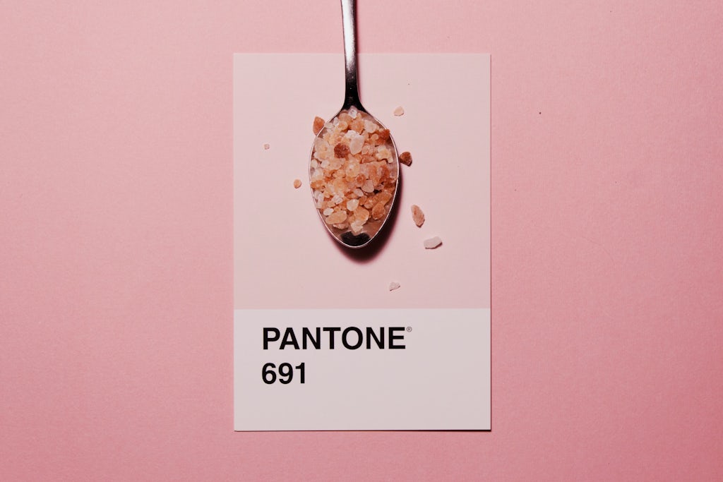 autri-taheri-k4CvkfS5CtA-unsplash salt pink salt