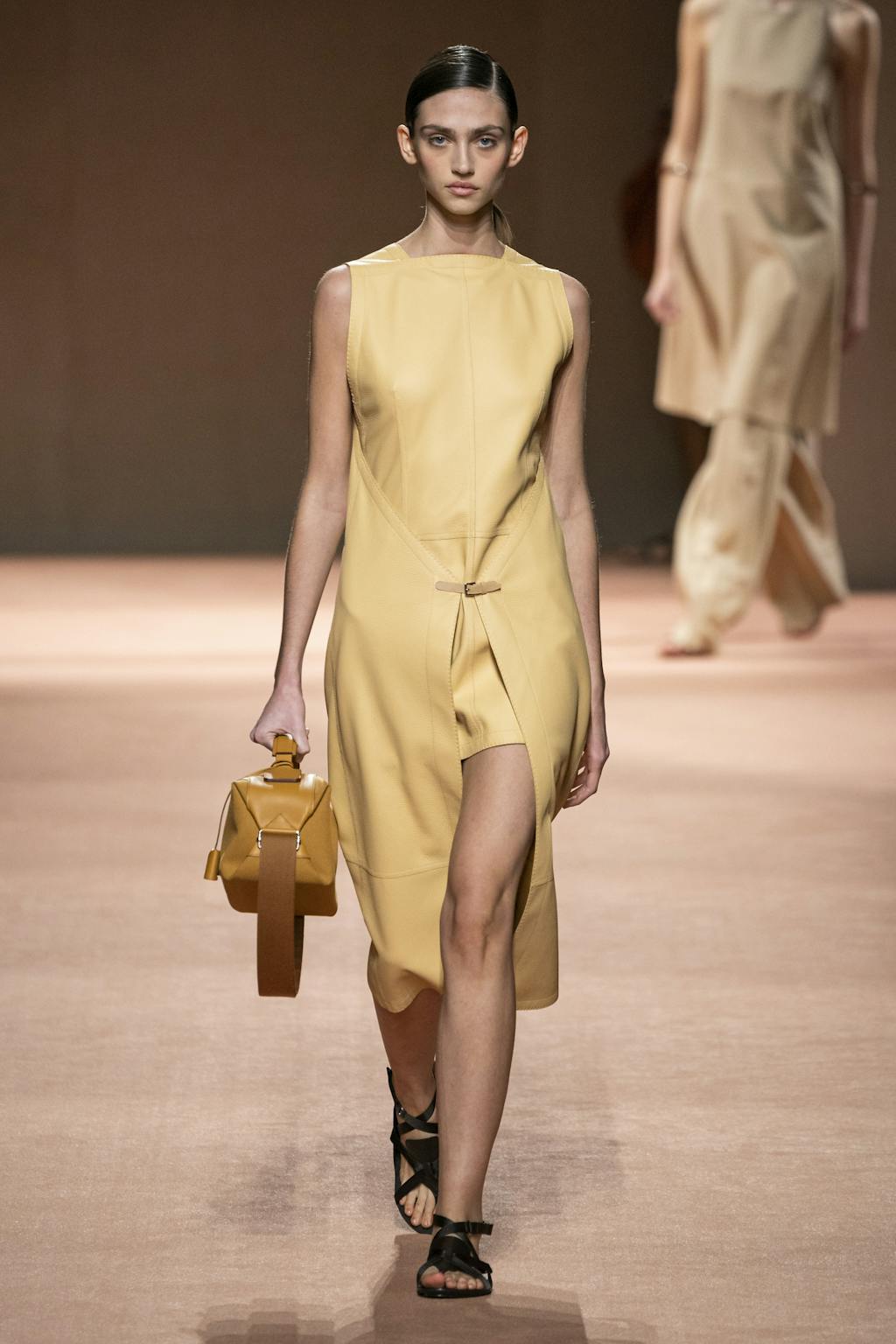 Hermès SS20 catwalk