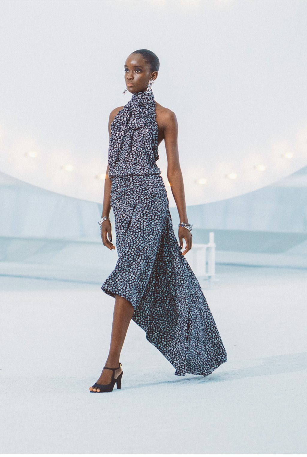 07_LOOK_007