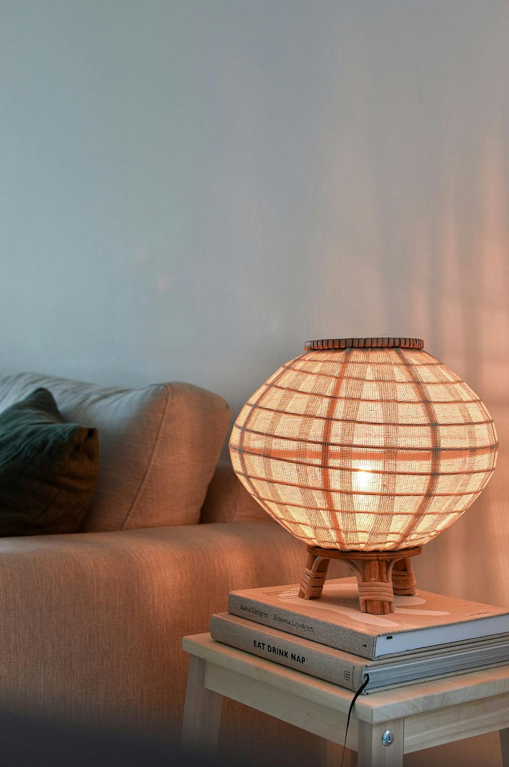 bordlampe i rotting