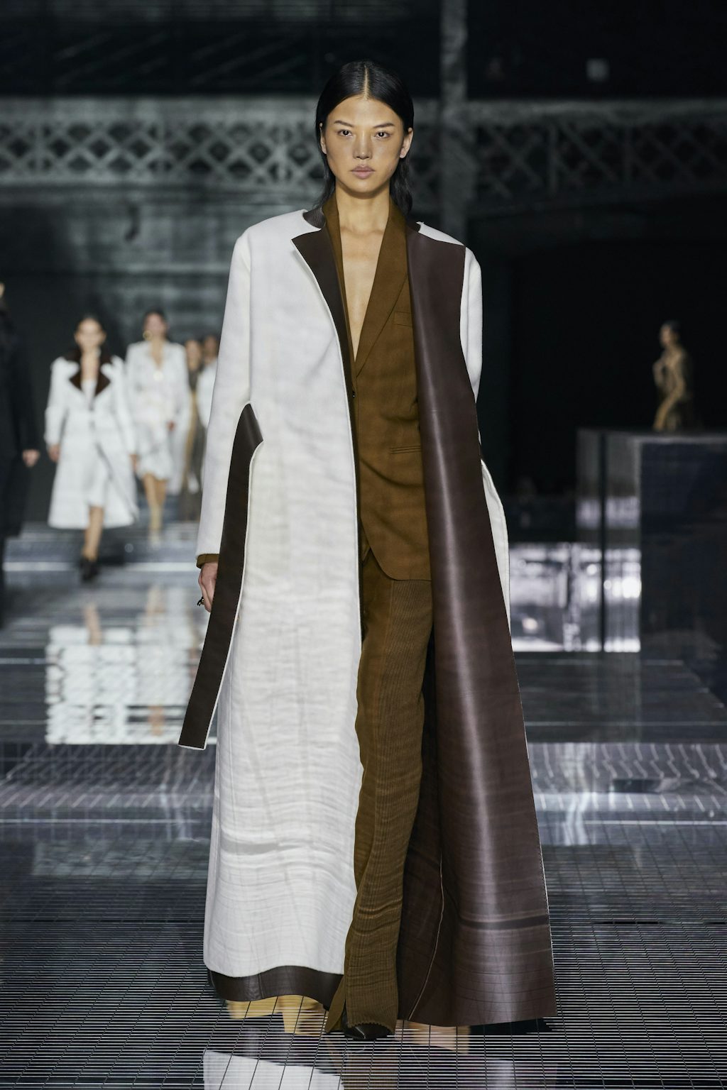AW20C-Burberry-017
