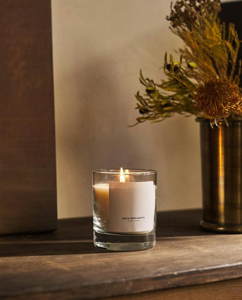 Duftlys i glaskrukke, med duft af Bergamont.