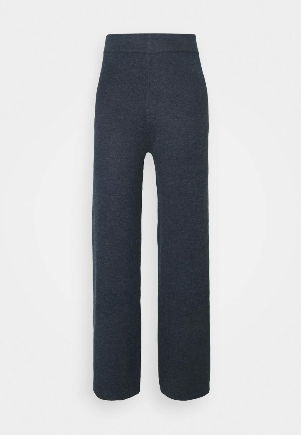 56b6c97a908f48f1a2e98d28aefe98e2