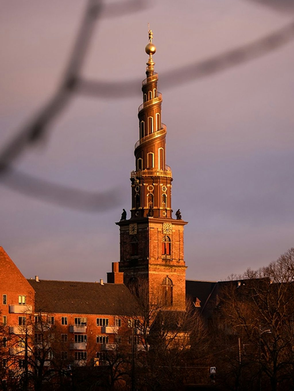 COM_2101_Daniel_Rasmussen-1188081-medium