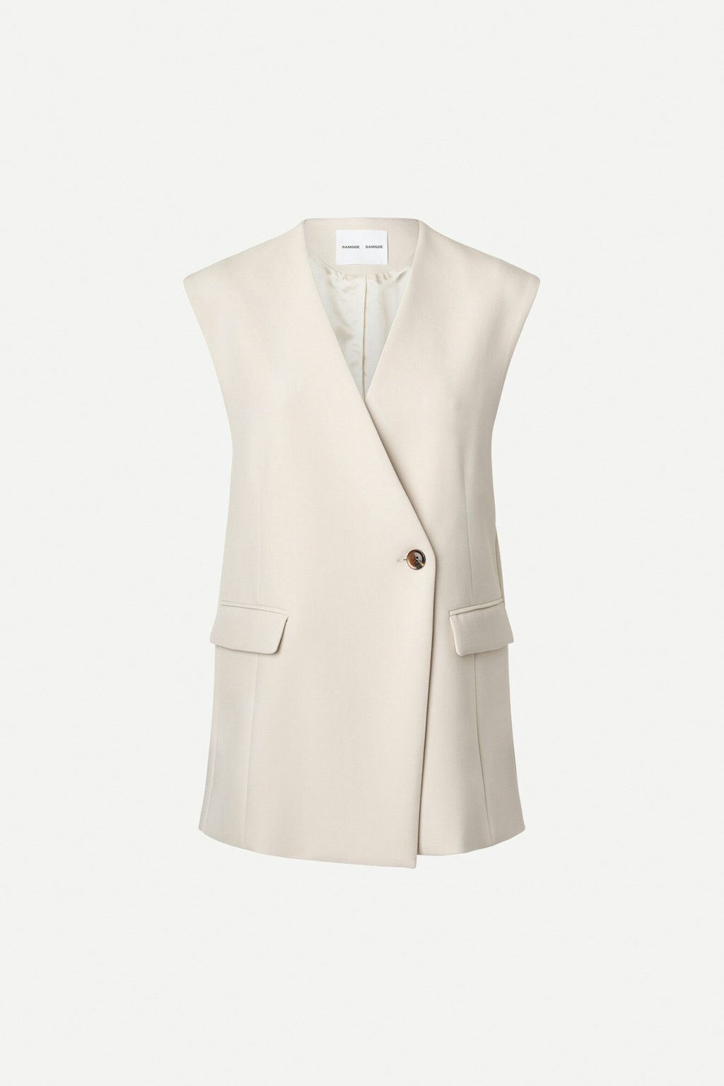 F21300135-10551-221392 Matchende sæt med blazer vest og nederdel.