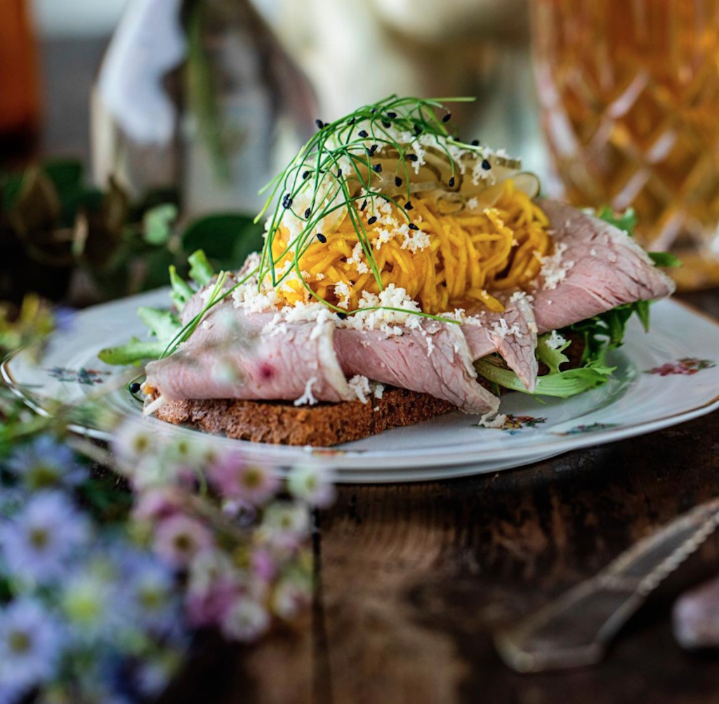 Langhoff & juul frokost Aarhus smørrebrød sandwich