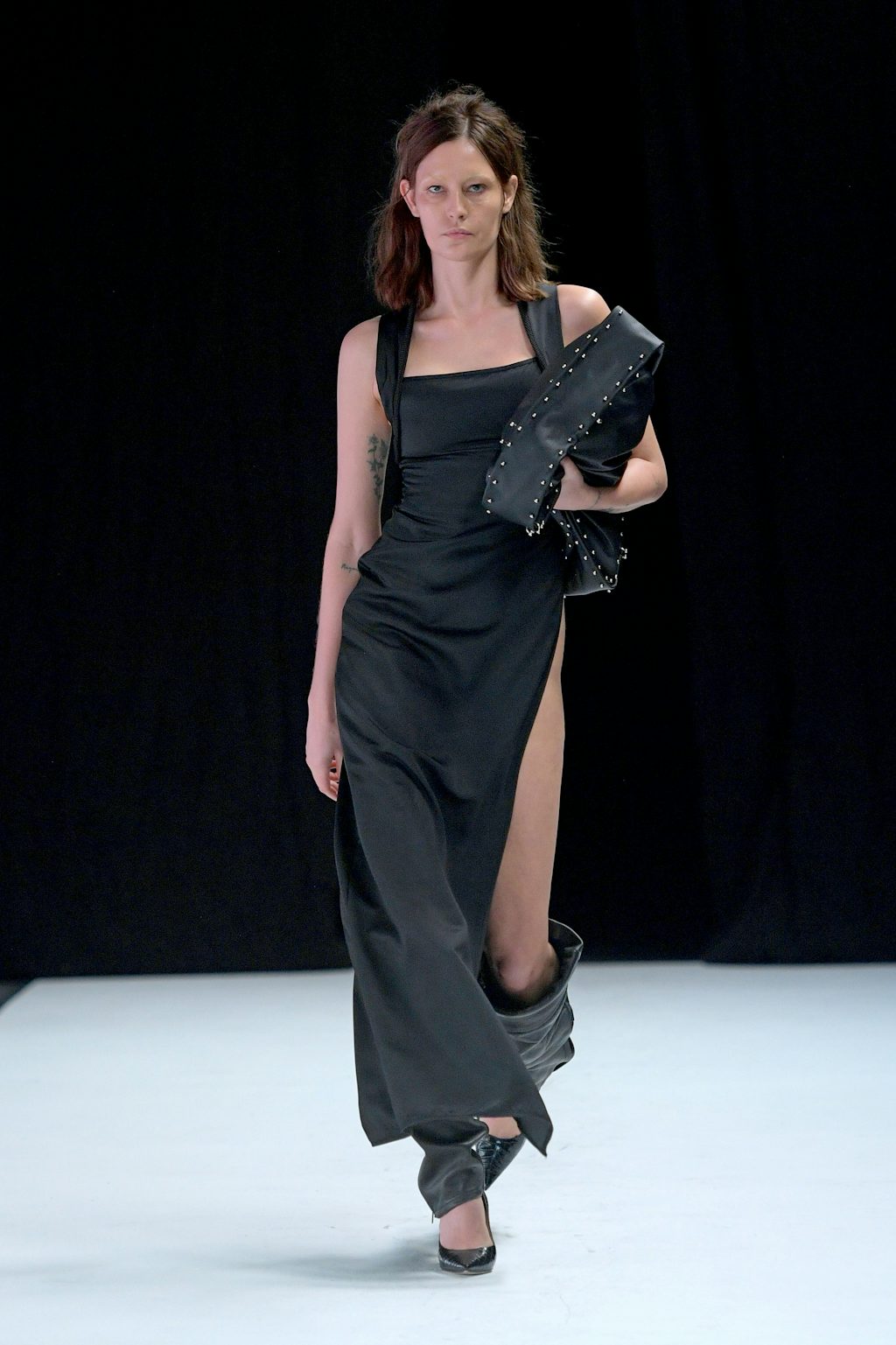Copenhagen-Fashion-Week-JadeCropper-AW22-Runway-01