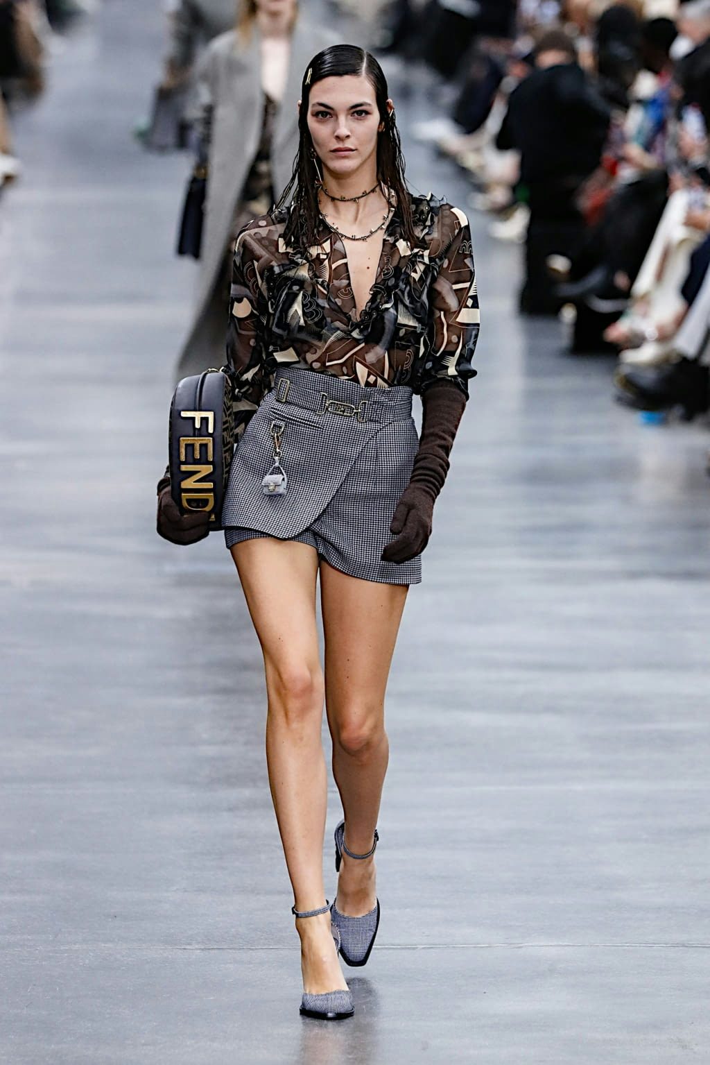 fendi-aw22-0044-0b1c69