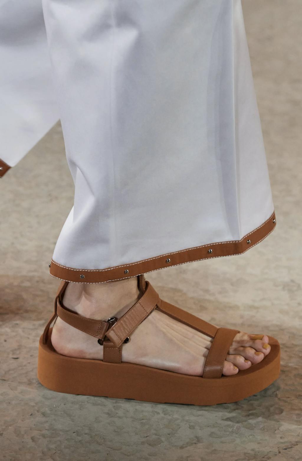 Hermes chunky chunky sandaler inspiration