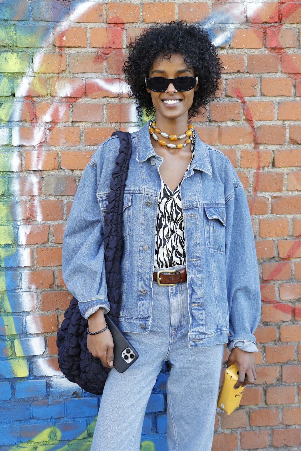 Streetstyle Milan PAP FW 2022Milan Fashion Week February 2022 Mørk hud solbeskyttelse