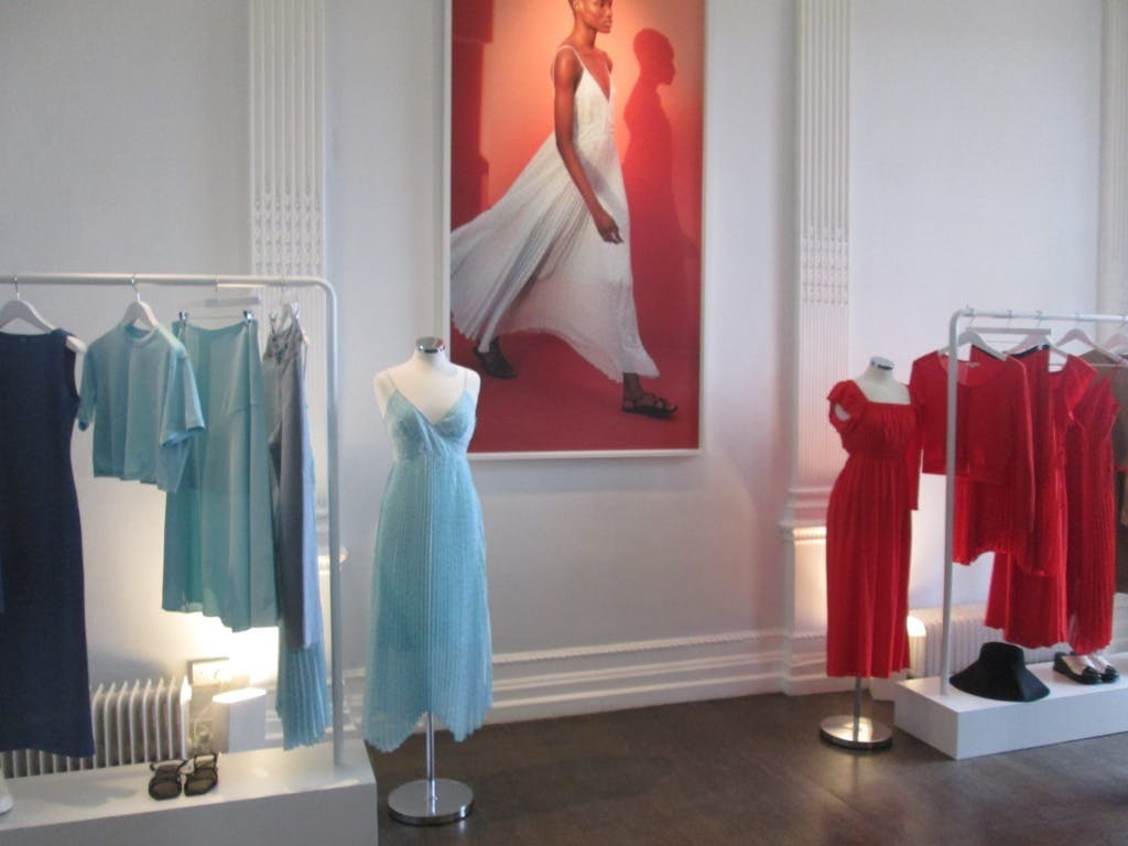 Uniqlo ny kolleksjon Uniqlo med ny kolleksjon