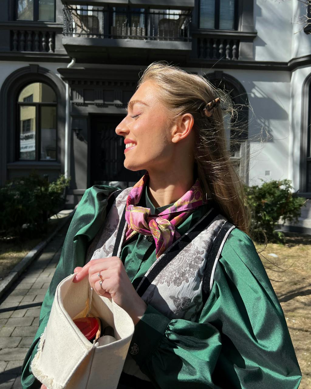 Sminke fra Artdeco til 17. mai