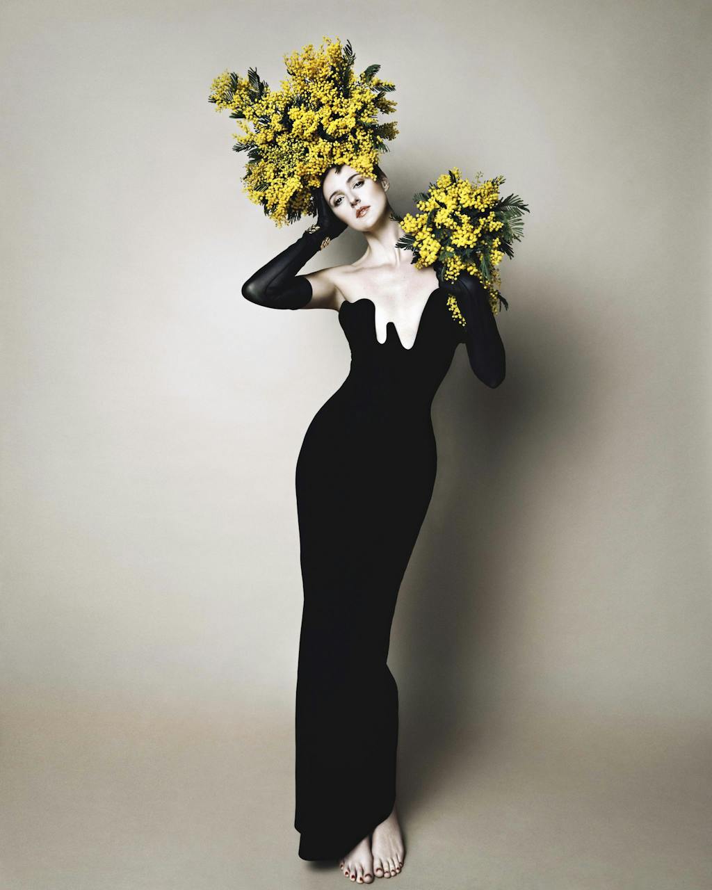 COSTUME Renate Reinsve