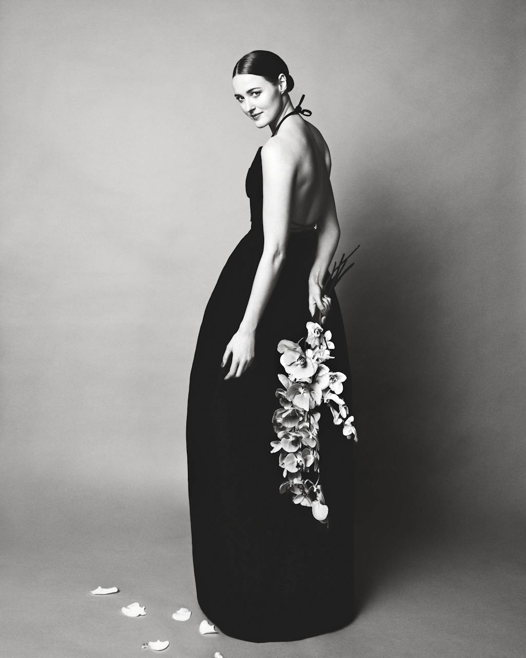 COSTUME Renate Reinsve