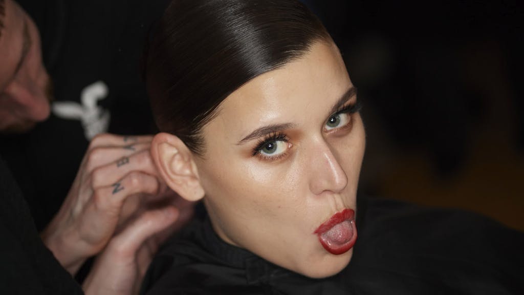 mascara