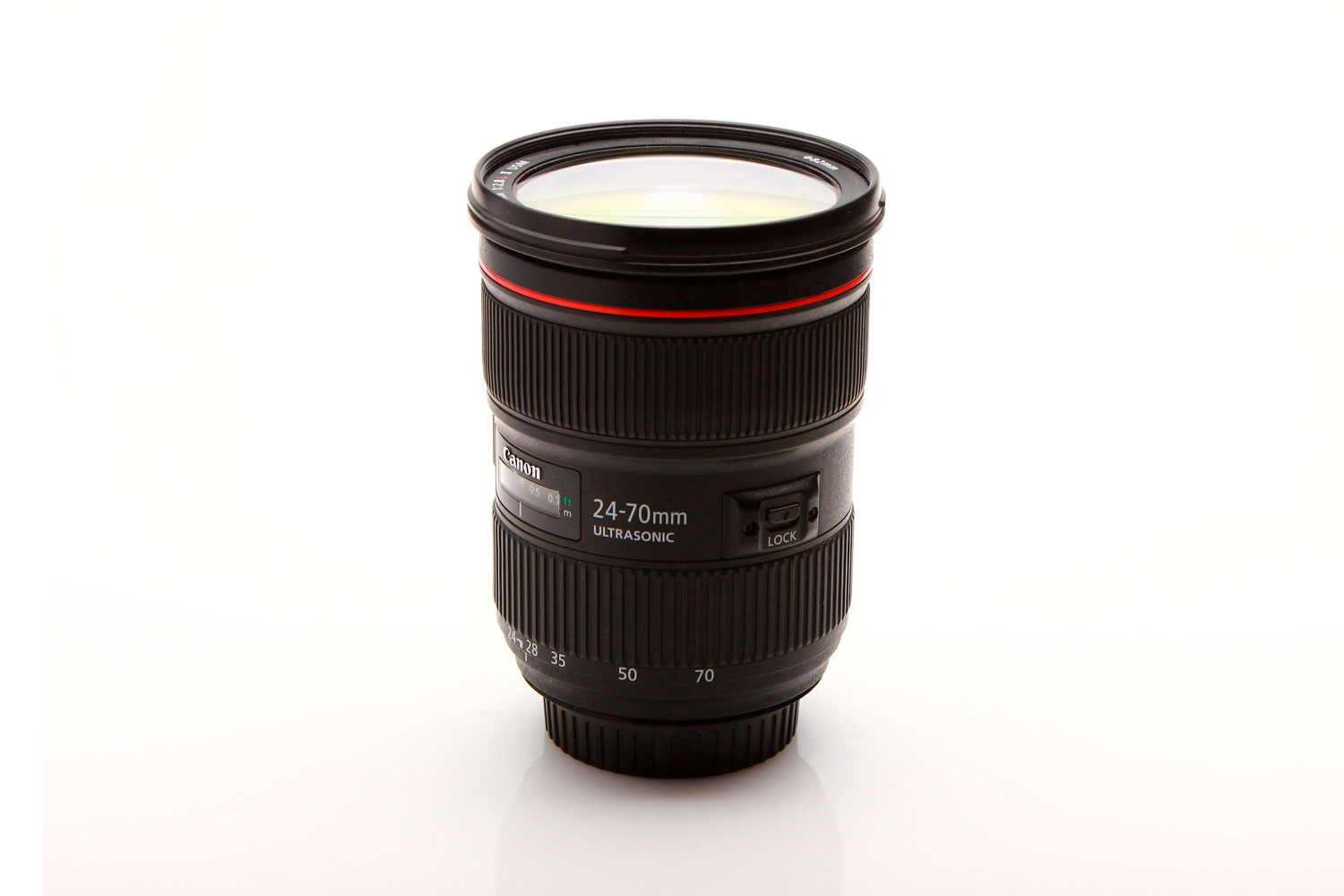 Du trenger ikke et avansert objektiv for å fotografere nordlyset, men det er en fordel om det har stor blenderåpning.