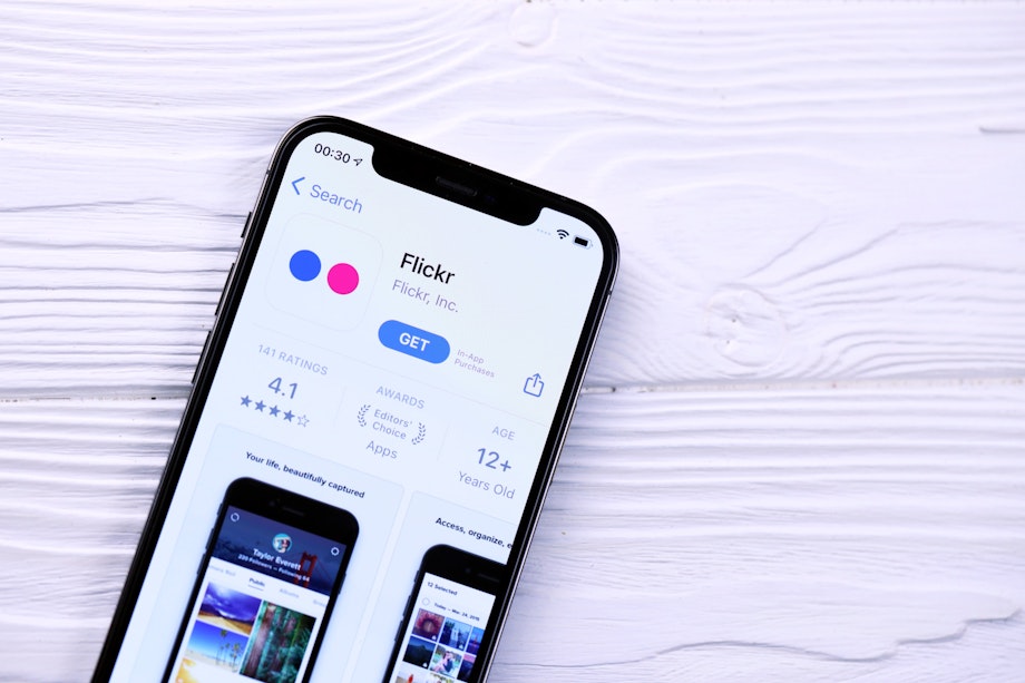 Det finns massor av gratis bilder på Flickr.