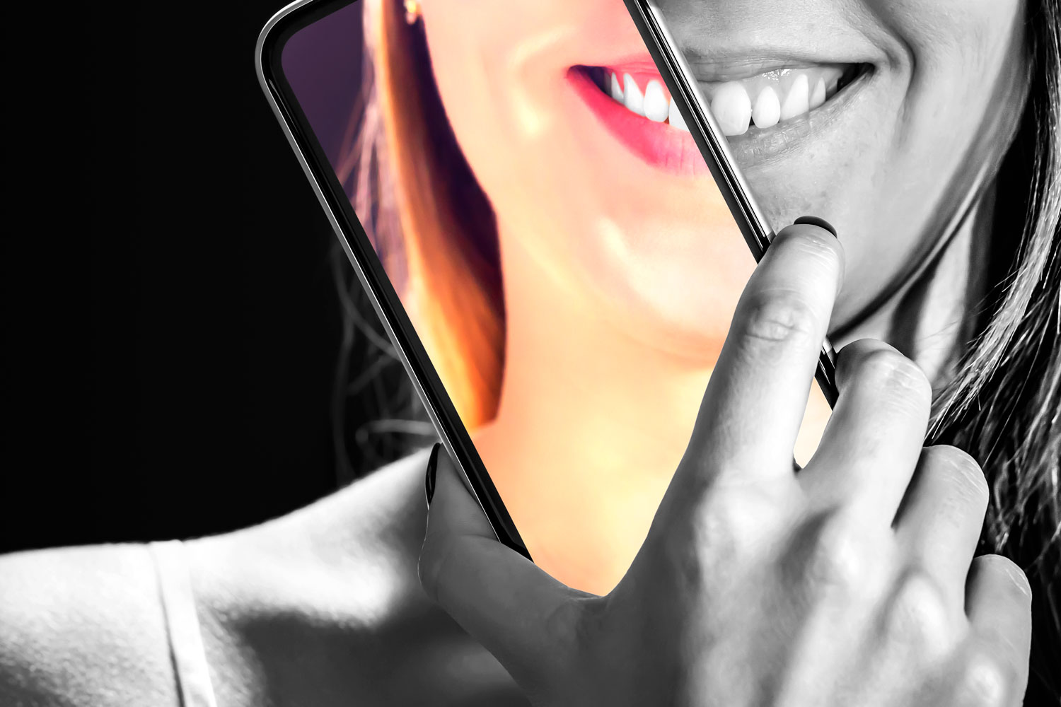 Bold Glamour slätar ut ansiktet och resultatet blir realistiskt.